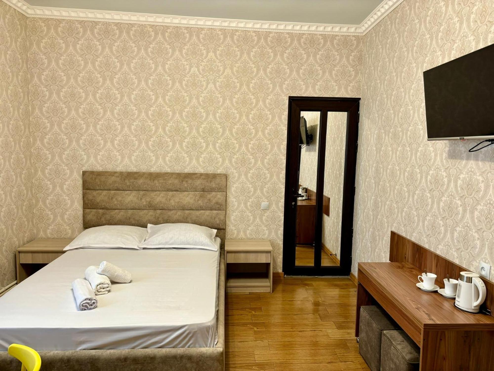 Styopa Hotel Erevan Exterior foto