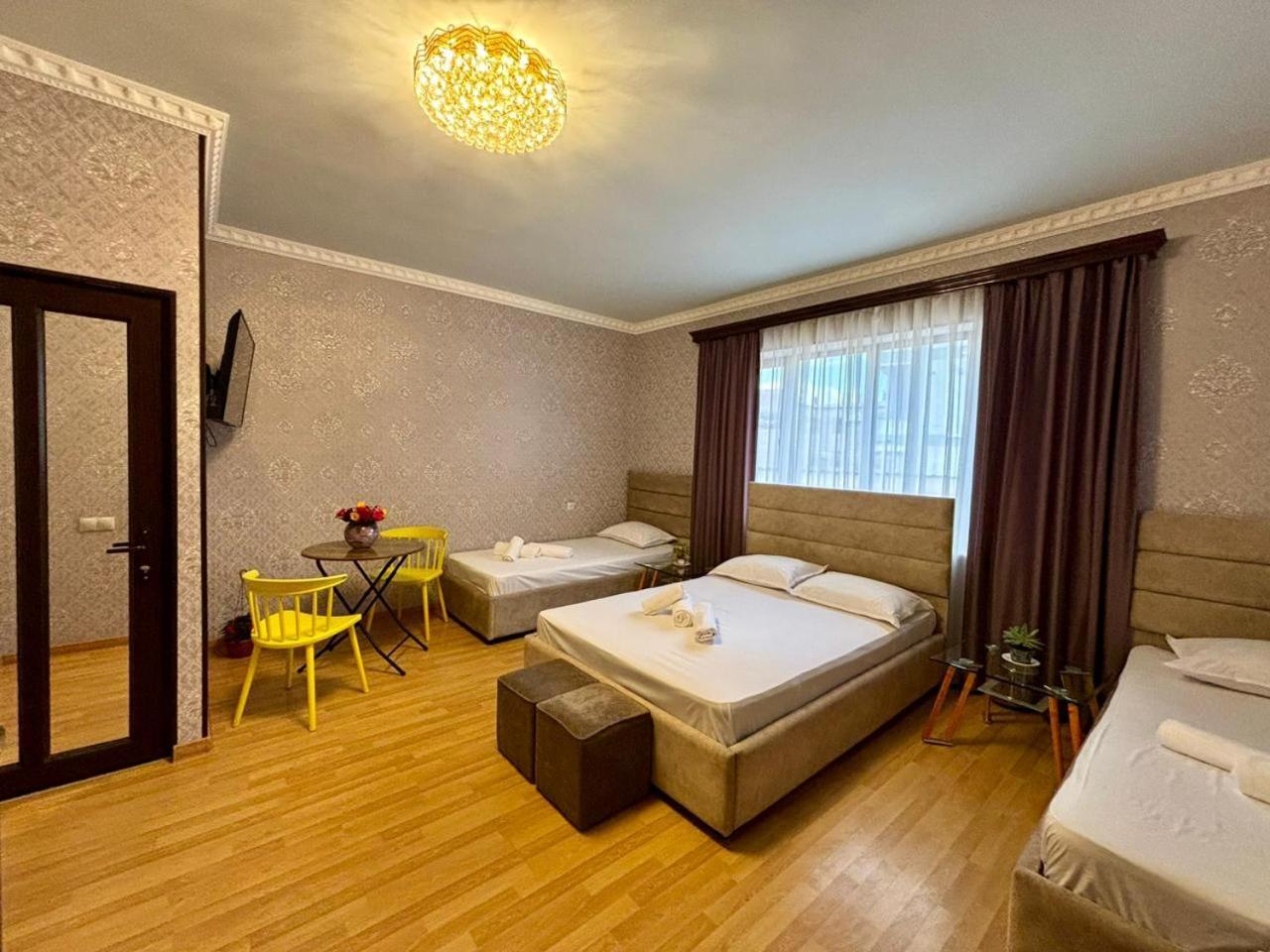 Styopa Hotel Erevan Exterior foto