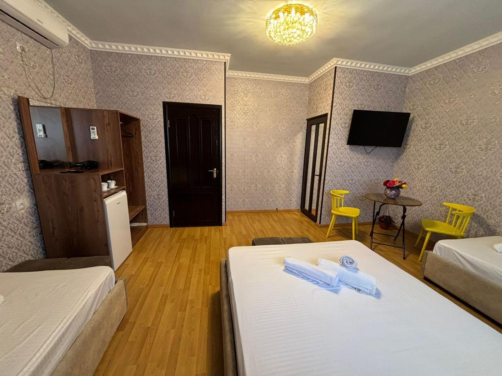 Styopa Hotel Erevan Exterior foto