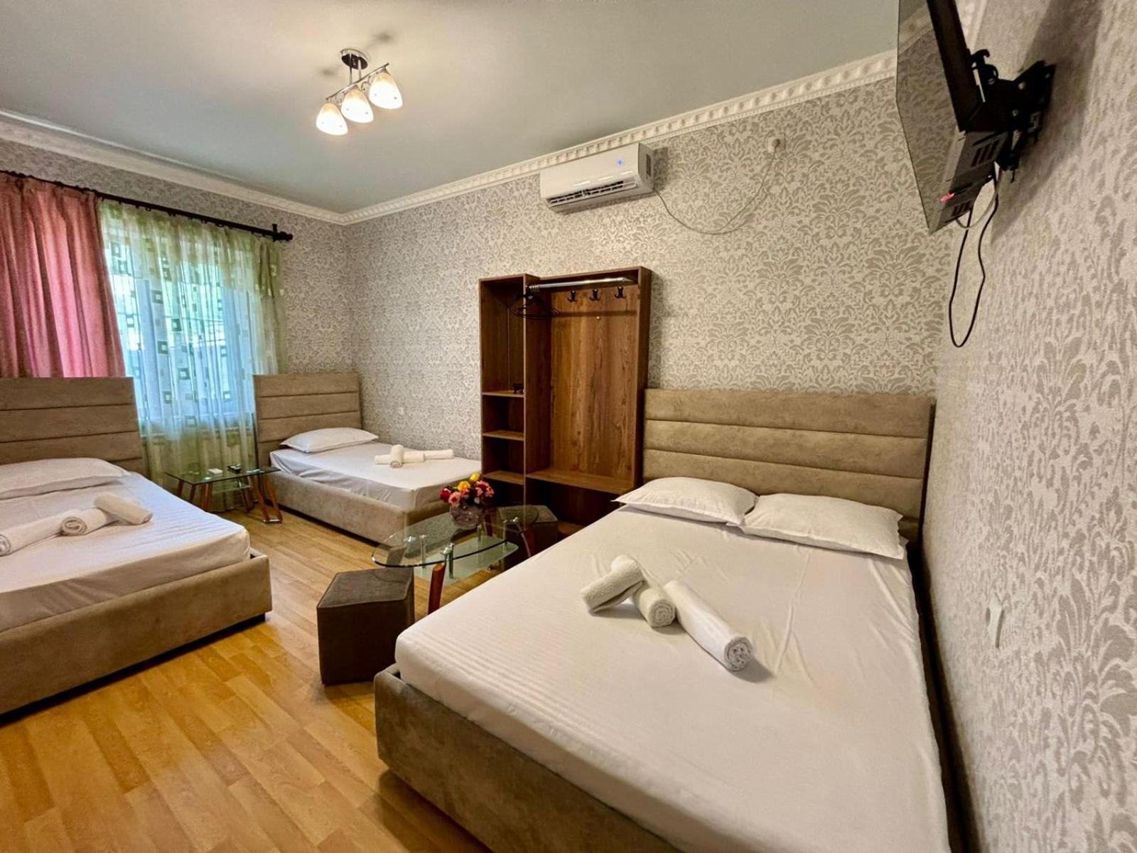 Styopa Hotel Erevan Exterior foto